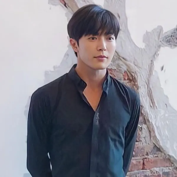 The most loved look of Kim Jaewook today