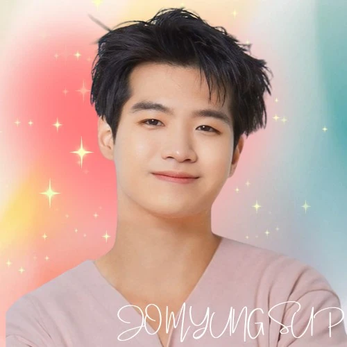 오늘 가장 사랑받은 조명섭의 모습