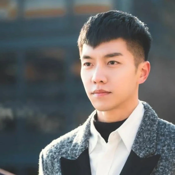 粉丝选出的李升基最佳瞬间