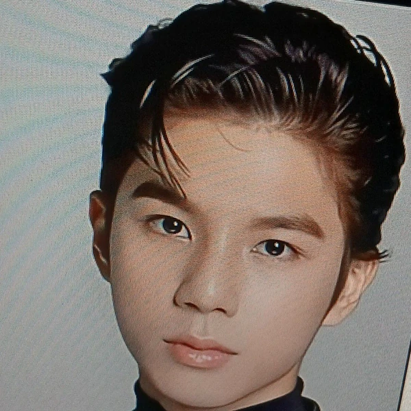 充滿粉絲愛的鄭東元人氣照片