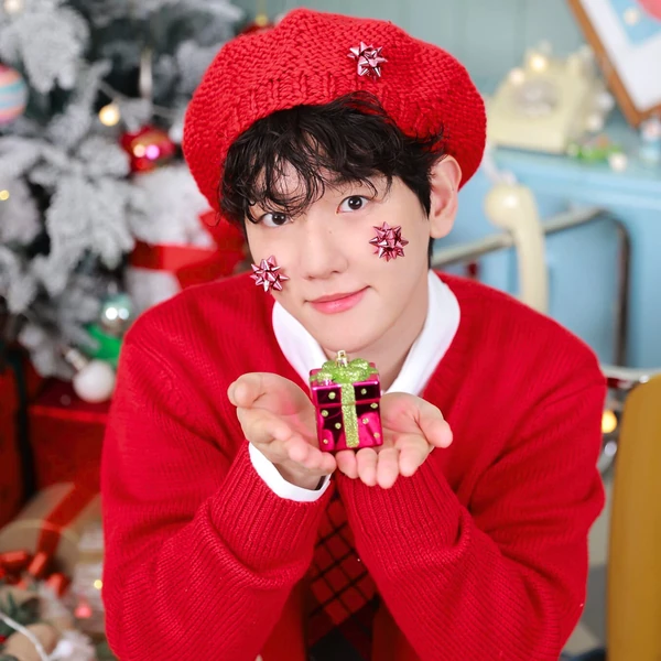 The most loved look of Baekhyun today