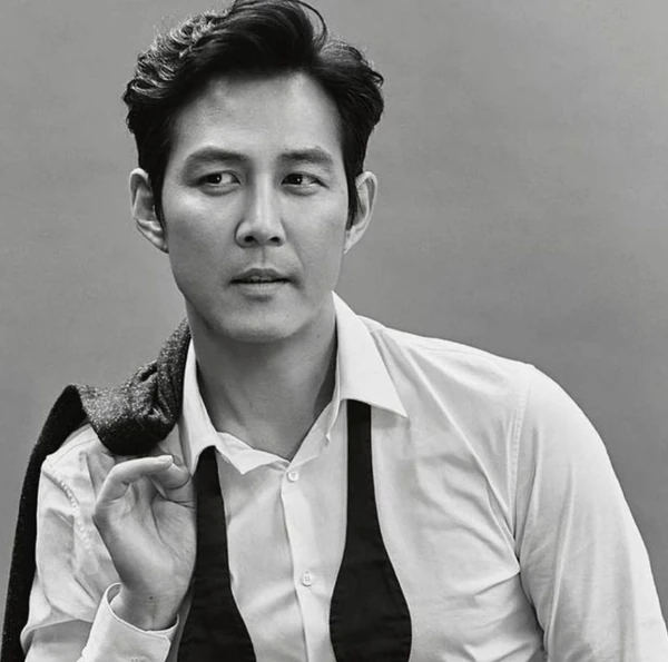 Top moment of Lee Jungjae chosen by fans