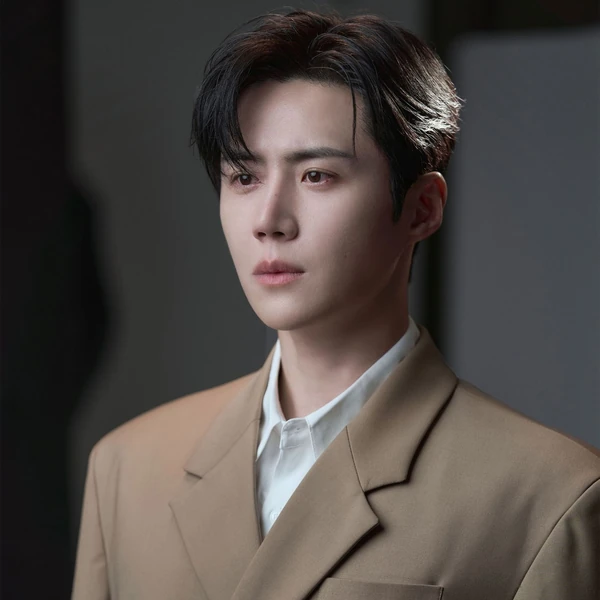 Top moment of Kim Seonho selected by the fandom