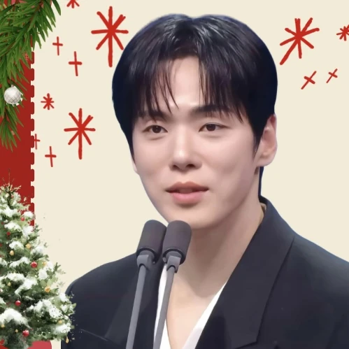 Foto populer Kim Junghyun yang penuh cinta dari penggemar