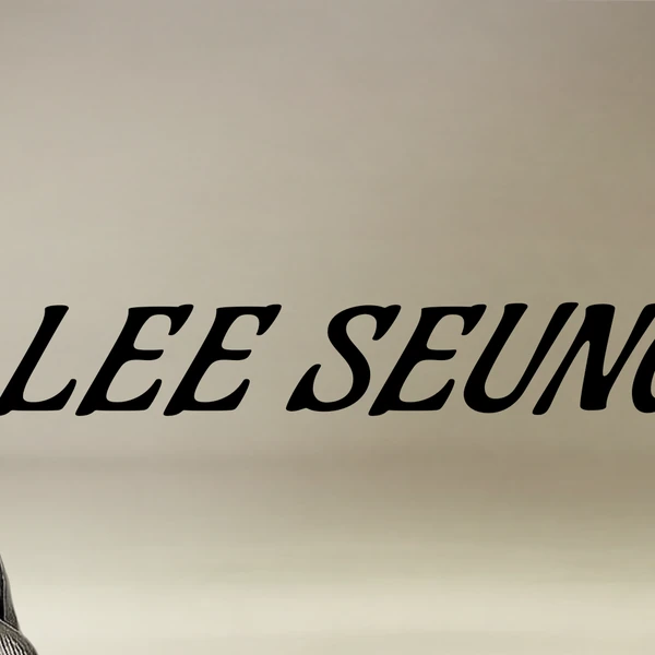 The most loved look of Lee Seunggi today