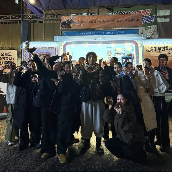 The most loved look of Ki Moogan today