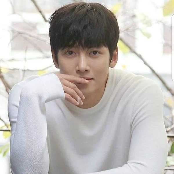The most loved look of Ji Changwook today