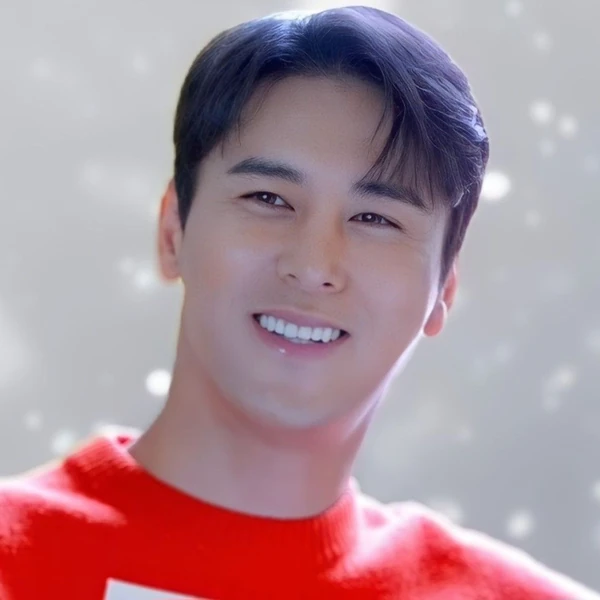 今天最受喜愛的張民好模樣