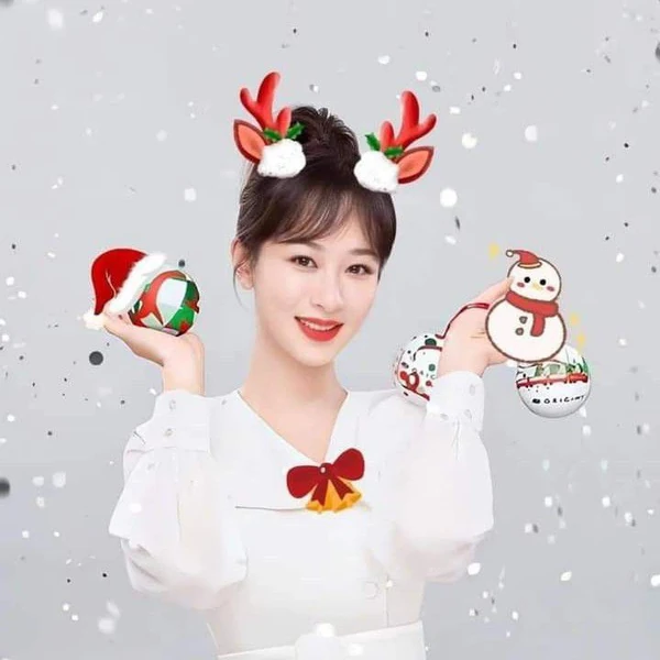 Popular photo full of fans’ love for Yang Zi