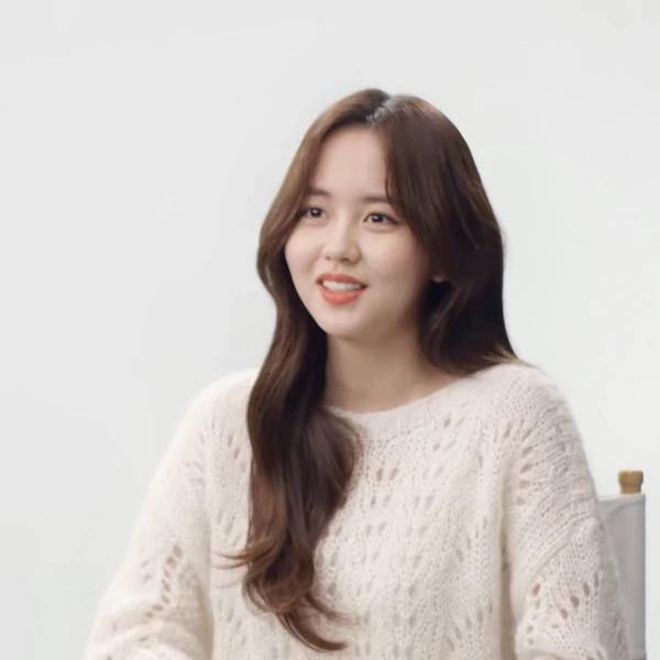 充满粉丝爱意的金所炫人气照片