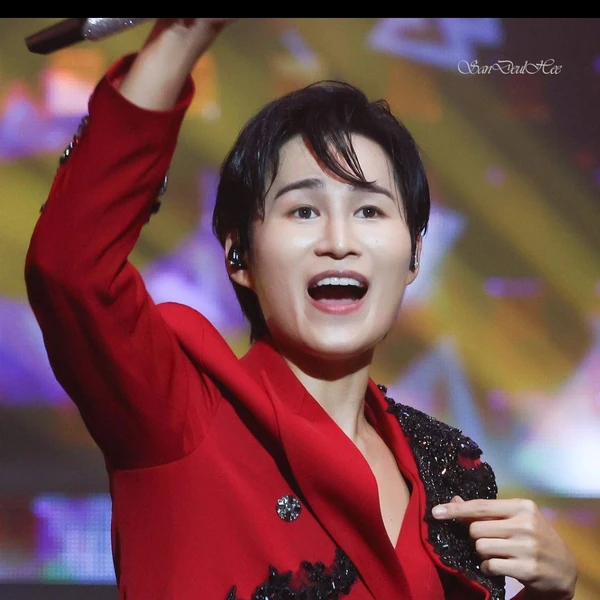 今天最受喜爱的金熙栽模样