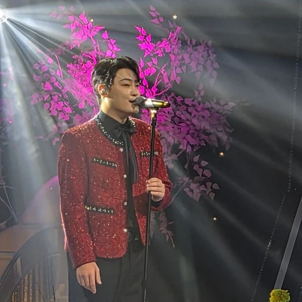 The most loved look of Kim Kyungmin today