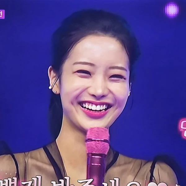 Top moment of Kim Soyeon (2004) chosen by fans