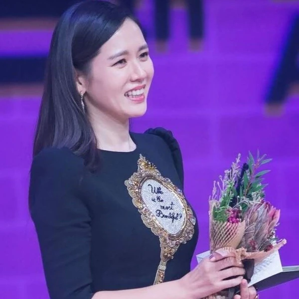 今天最受喜愛的孫藝珍模樣