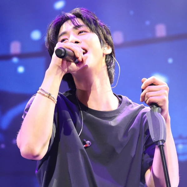 Top moment of Ahn Hyoseop selected by the fandom