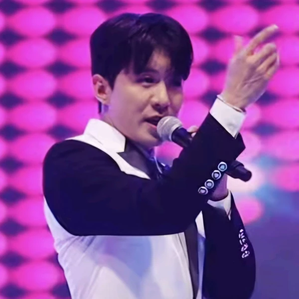 The most loved look of Na Taejoo today