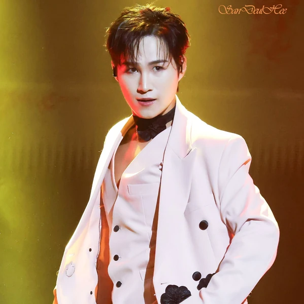 今天最受喜爱的金熙栽模样