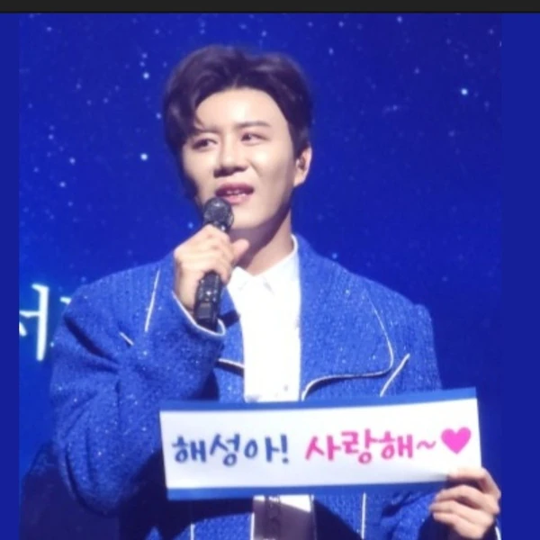 今天最受喜爱的晋海成模样