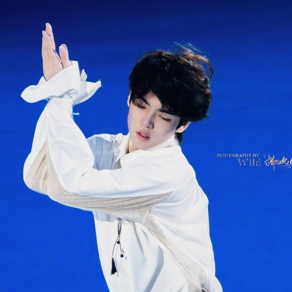 Foto profil terbaik Cha Junhwan hari ini di Choeaedol Celeb