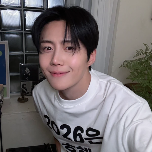 キム・ソンホへのファンの愛が詰まった人気写真