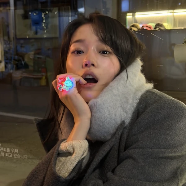 Popular photo full of fans’ love for Roh Yoonseo