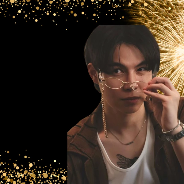 Popular photo full of fans’ love for First Kanaphan Puitrakul