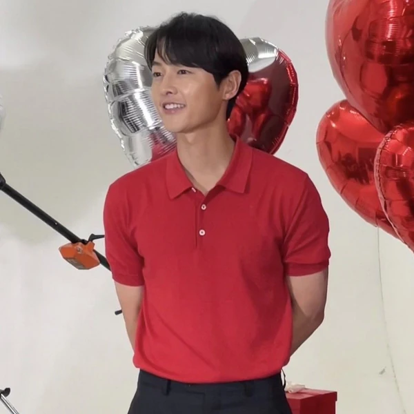 송중기 팬심 가득한 인기 사진