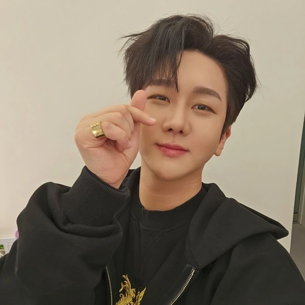 오늘 가장 사랑받은 김수찬의 모습