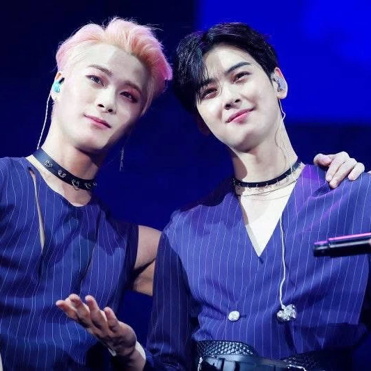 Most popular banner post in Cha Eunwoo's community