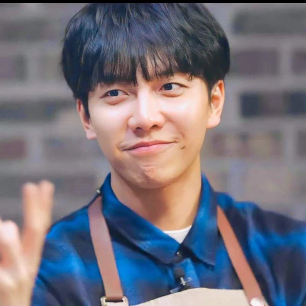 Momen terbaik Lee Seunggi pilihan penggemar