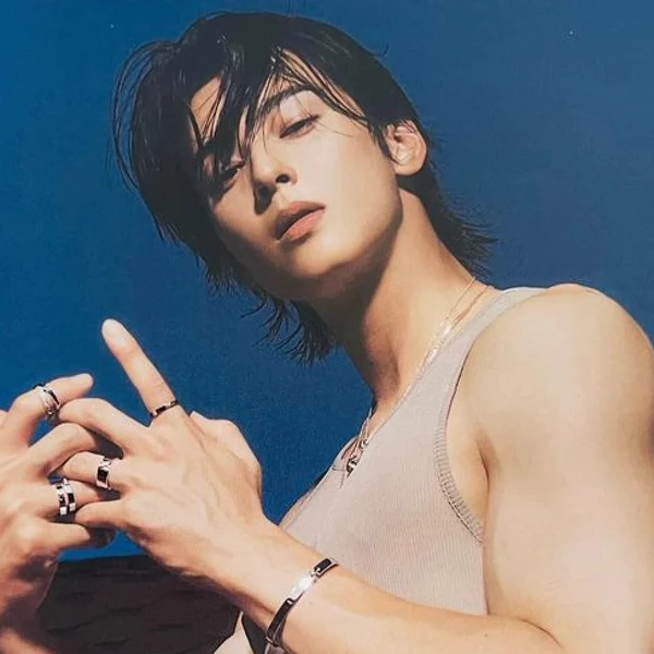 充滿粉絲愛的車銀優人氣照片