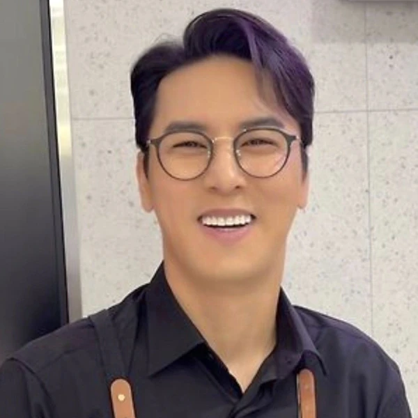 Foto populer Jang Minho yang penuh cinta dari penggemar