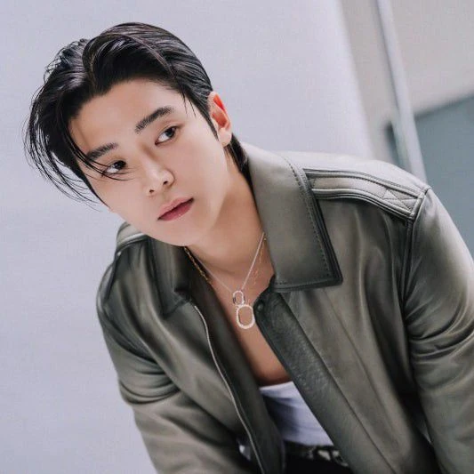 오늘 가장 사랑받은 로운의 모습