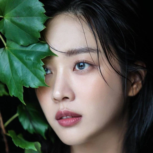 The most loved look of Cho Boah today