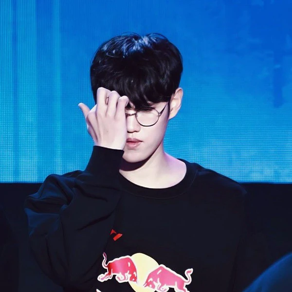 Popular profile image of Oner selected by vote