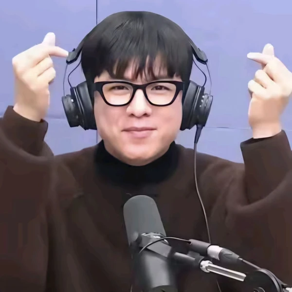 The most loved look of Na Taejoo today