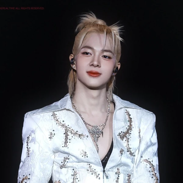 The most loved look of NuNew today