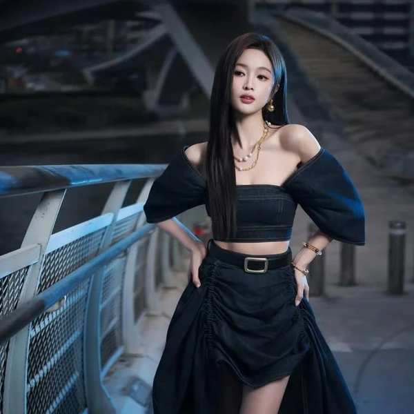 Popular photo full of fans’ love for Wu Xuanyi