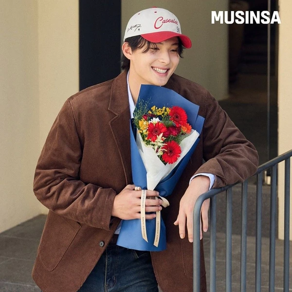 粉丝团选出的Yoon Donghee最佳瞬间