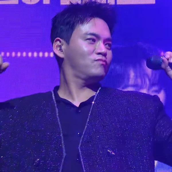 The most loved look of Cheonrokdam today