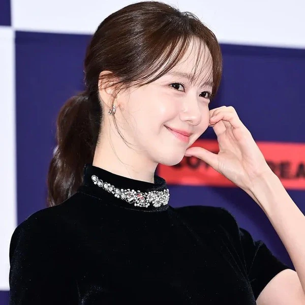 Popular profile image of Yoona selected by vote