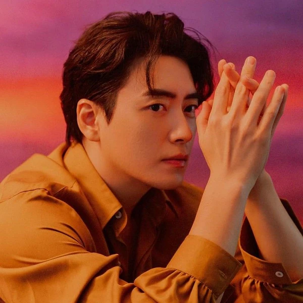 The most loved look of Lee Joonhyuk today