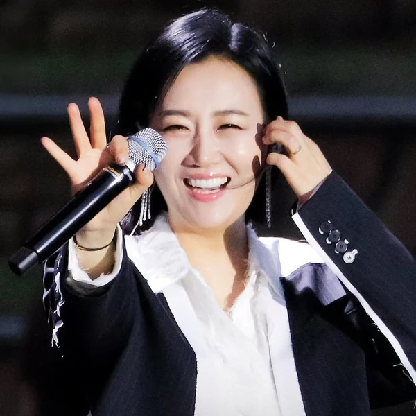 Top moment of Jang Yoonjeong chosen by fans