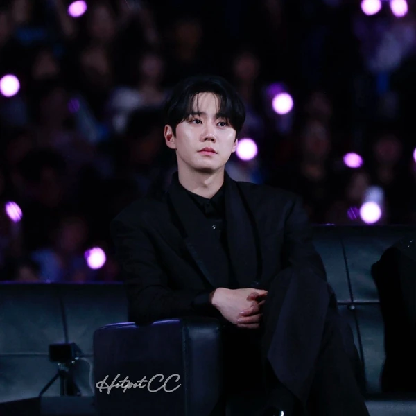 The most loved look of Lee Junyoung today