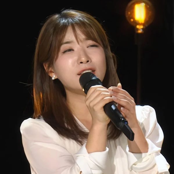 リュ・ウォンジョンへのファンの愛が詰まった人気写真