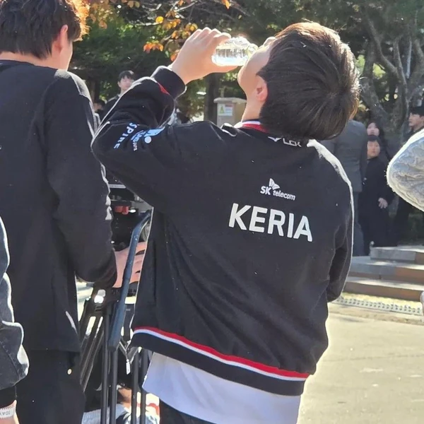 粉丝选出的Keria最佳瞬间