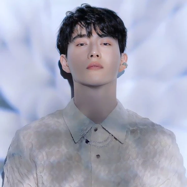 수호 팬심 가득한 인기 사진