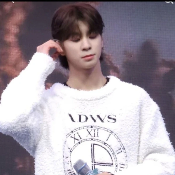 今天最受喜愛的鄭東元模樣