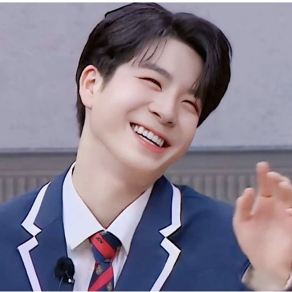 チョン・ドンウォンへのファンの愛が詰まった人気写真