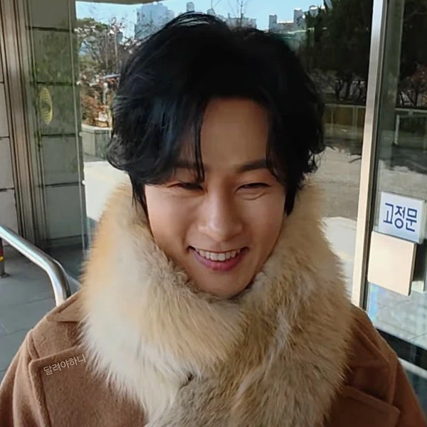 오늘 가장 사랑받은 강문경의 모습